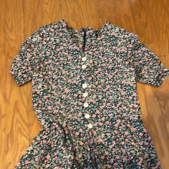 Vintage 80’s Floral Print Romper/ Zipper Backside Closure/ Size Small - Picture 4 of 12